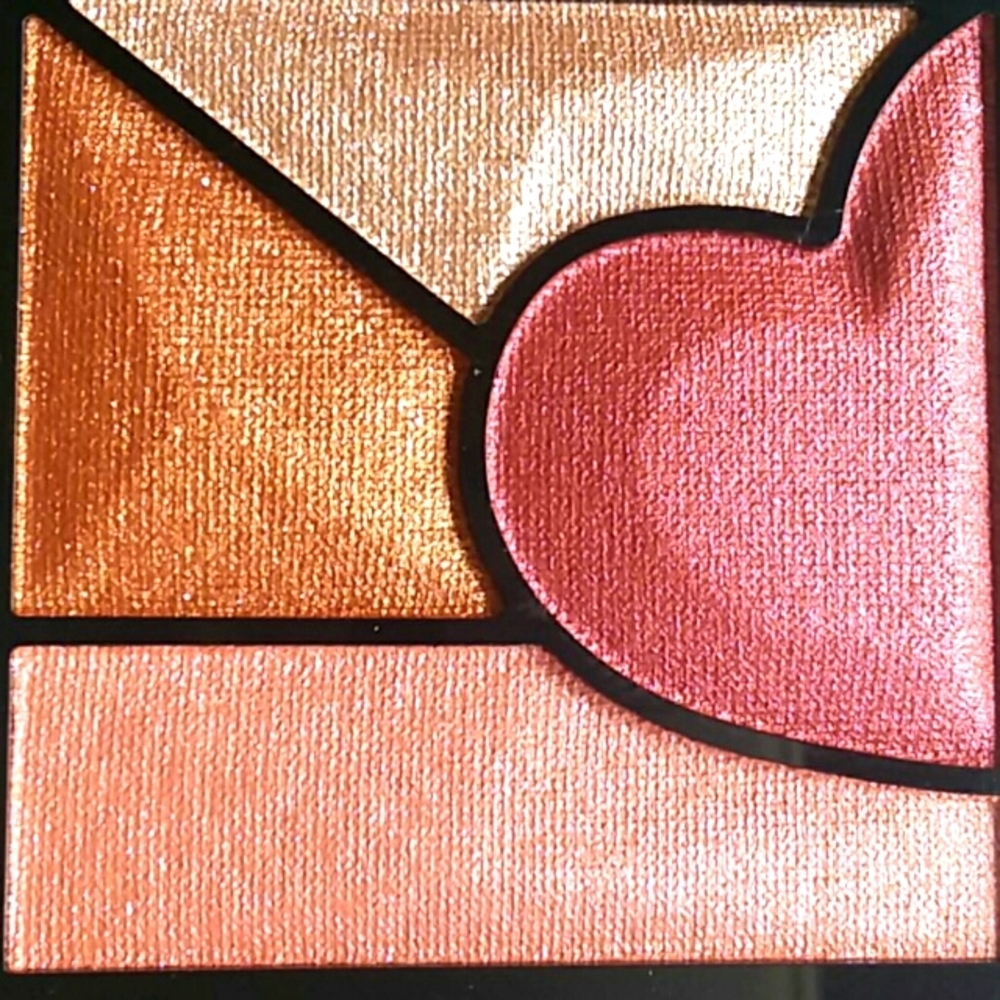 Multi Palette Eye Shadow by Avon